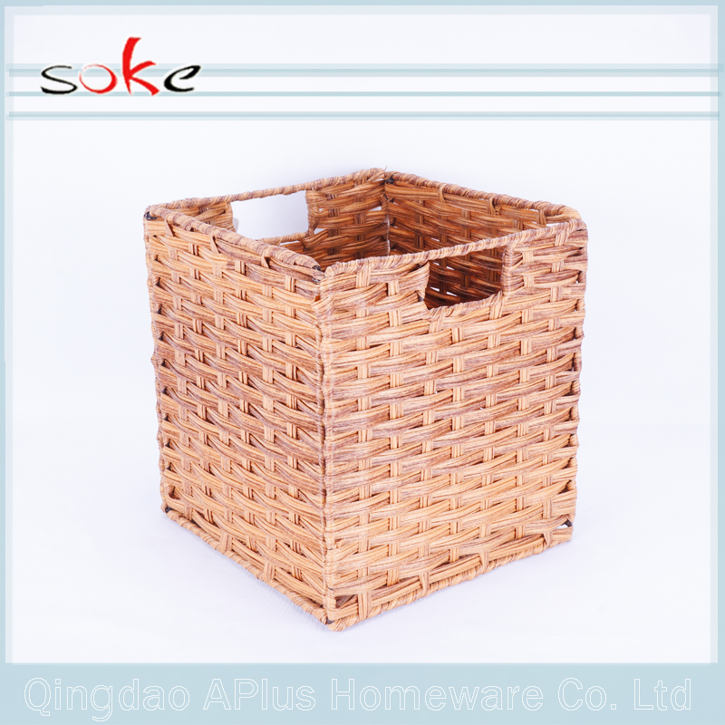 PE rattan woven storage basket to store